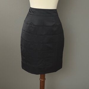 Trina Turk Black Satin Pencil Skirt Sz 6 Elegant Designer